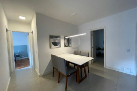 Apartamento para alugar com 2 quartos em Vila Olímpia, São Paulo, SP