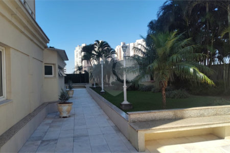 Apartamento à venda com 3 quartos, sendo 1 suíte, em Vila Augusta, Guarulhos, SP