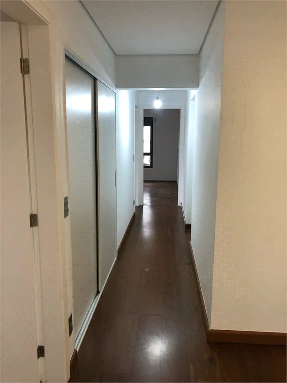Apartamento à venda com 4 suítes em Vila Suzana, São Paulo, SP