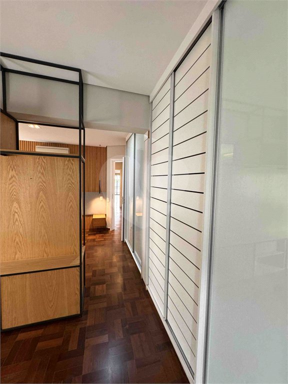 Apartamento à venda com 3 quartos, sendo 1 suíte, em Perdizes, São Paulo, SP