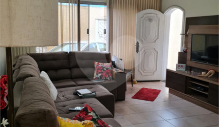 Sobrado à venda com 3 quartos, sendo 1 suíte,  em Vila Ester (zona Norte), São Paulo, SP