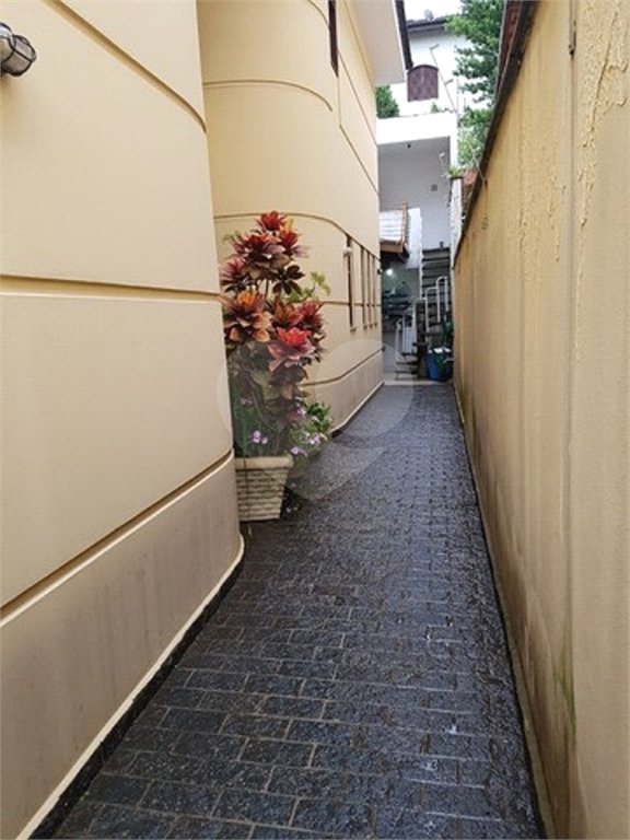 Sobrado à venda com 3 suítes em Lar São Paulo, São Paulo, SP