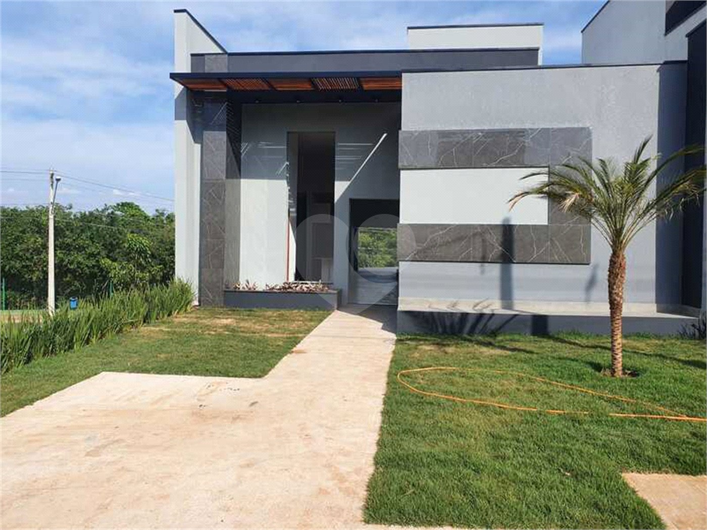 Casa à venda com 3 suítes no condomínio Residencial Mantova, Indaiatuba - SP