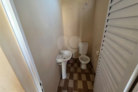 Casa 2 quartos Jardim Zavaglia