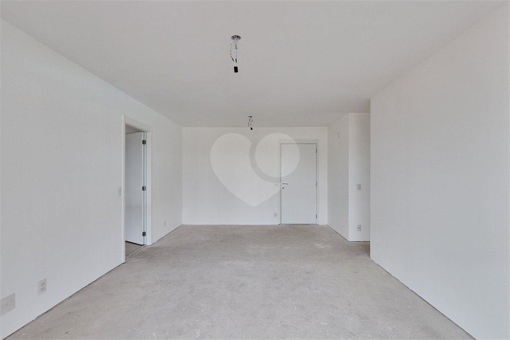 Apartamento à venda com 4 quartos, sendo 2 suítes, em Santo Amaro, São Paulo, SP