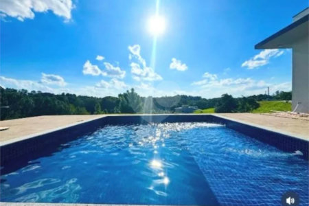 Casa à venda com 3 quartos, sendo 2 suítes, no condomínio Terra Caxambu, Jundiaí - SP