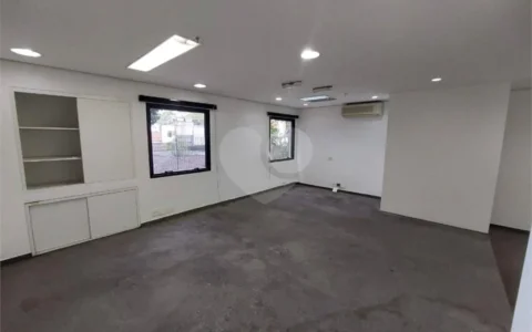 Sala comercial para locação na Vila Mariana