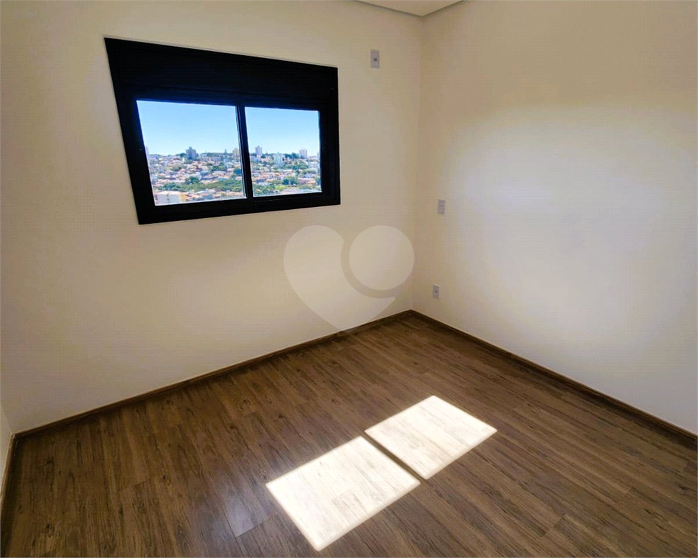 Apartamento à venda ou para alugar com 3 suítes em Vila Lucy, Sorocaba, SP