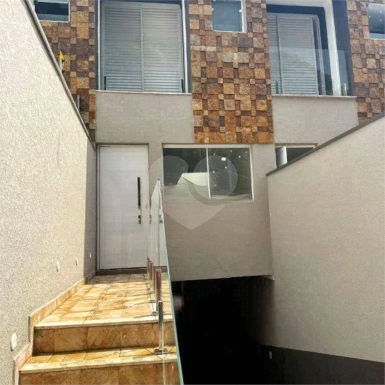 Sobrado à venda com 2 suítes em Piqueri, São Paulo, SP