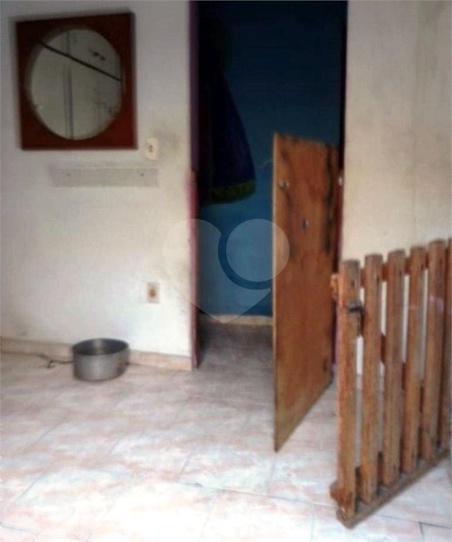 Sobrado à venda com 4 quartos, sendo 1 suíte,  em Tremembé, São Paulo, SP