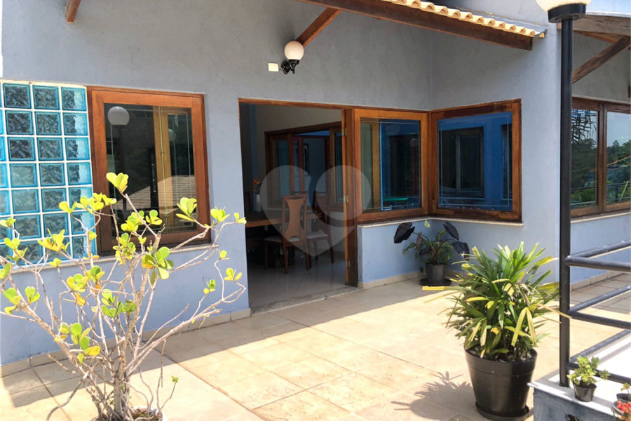 Casa à venda com 4 suítes no condomínio Campos de Mairiporã Gleba 1, Mairiporã - SP