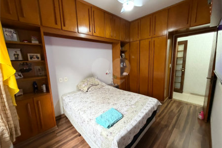Sobrado à venda com 4 quartos, sendo 2 suítes, em Vila Medeiros, São Paulo, SP