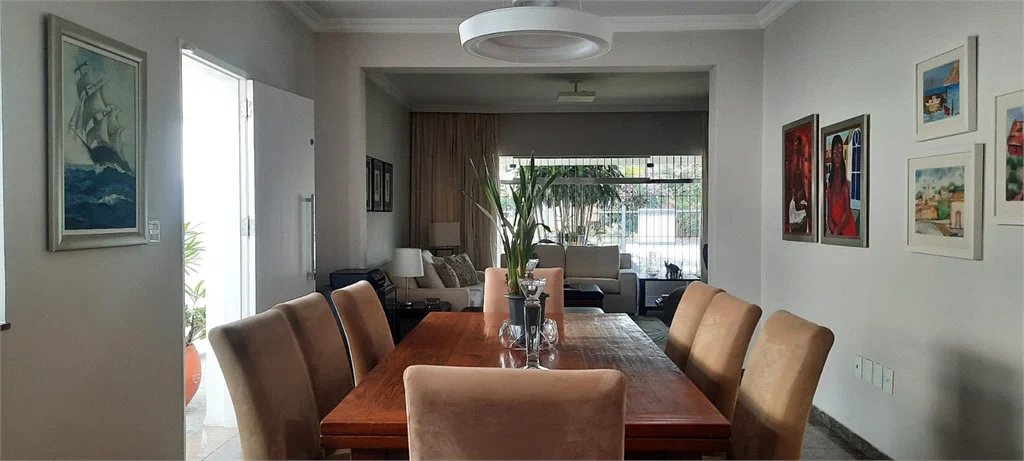 Casa à venda ou para alugar com 3 suítes em Alto da Lapa, São Paulo, SP