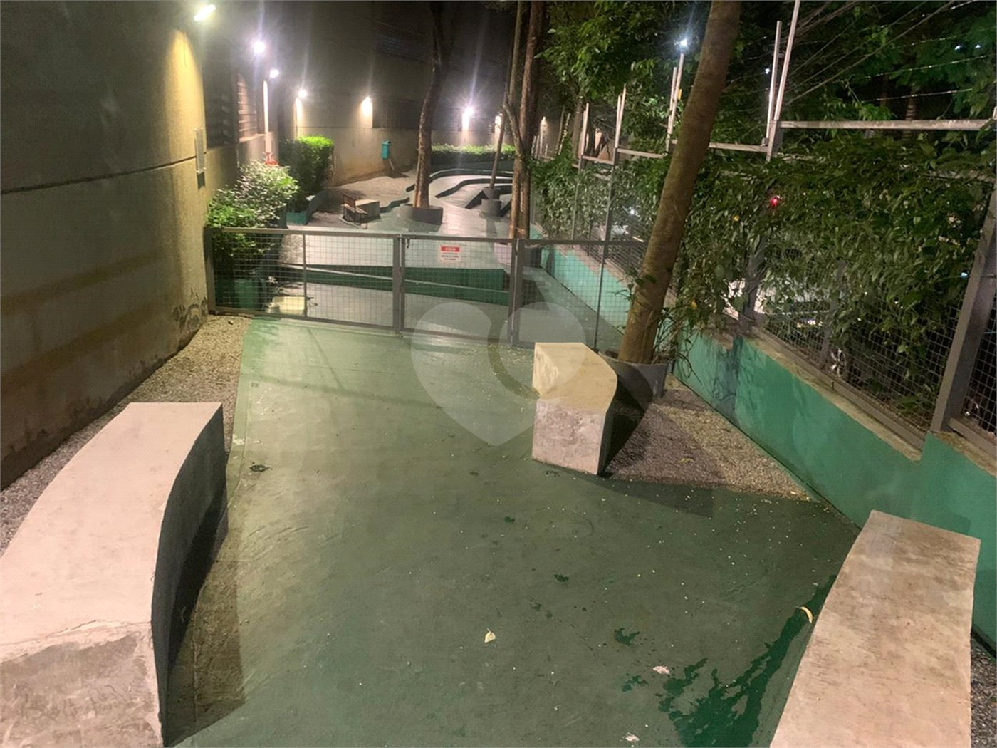 Apartamento à venda com 2 quartos em Parque Reboucas, São Paulo, SP