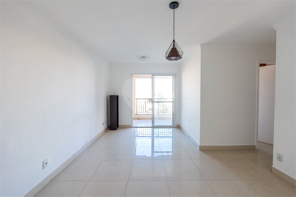 Apartamento à venda com 3 quartos, sendo 1 suíte, em Jardim Parque Morumbi, São Paulo, SP