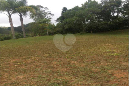 Sítio à venda com 5 quartos, sendo 4 suítes,  em Cocuera, Mogi das Cruzes, SP