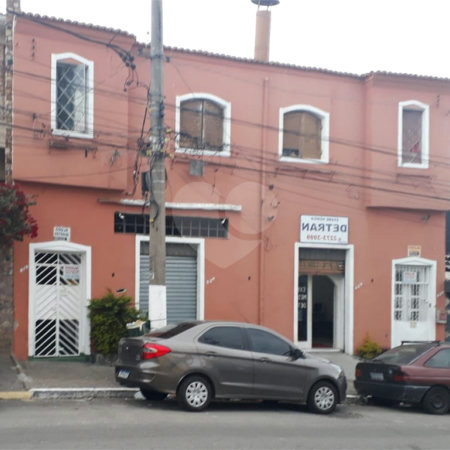 Casa à venda com 6 quartos, sendo 2 suítes, em Vila Monumento, São Paulo, SP