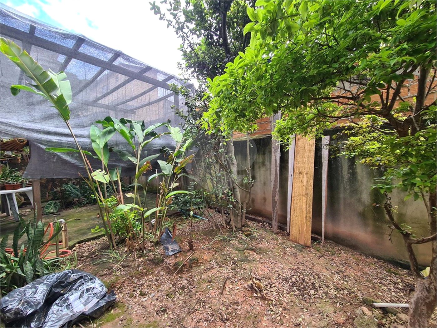 Terreno à venda em Vila Pirajussara, São Paulo, SP