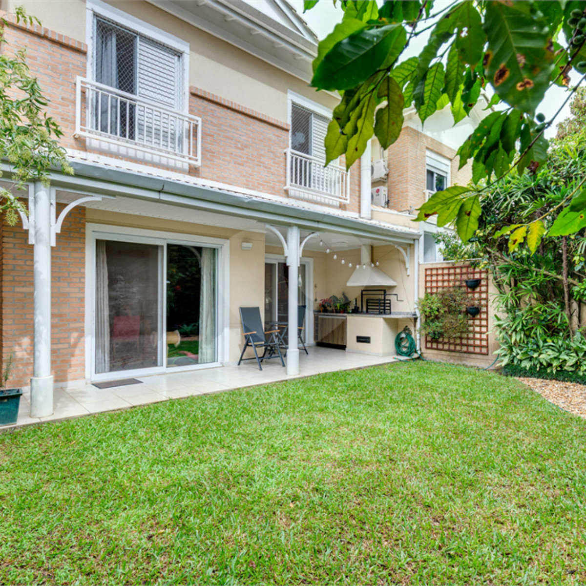 Casa à venda com 3 suítes no condomínio Villa Splendore, São Paulo - SP
