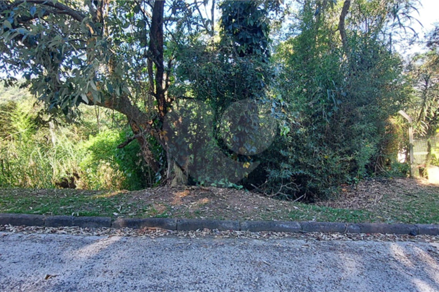 Terreno à venda no condomínio Alpes da Cantareira, Mairiporã - SP