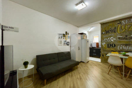 Apartamento à venda com 1 suíte, em República, São Paulo, SP