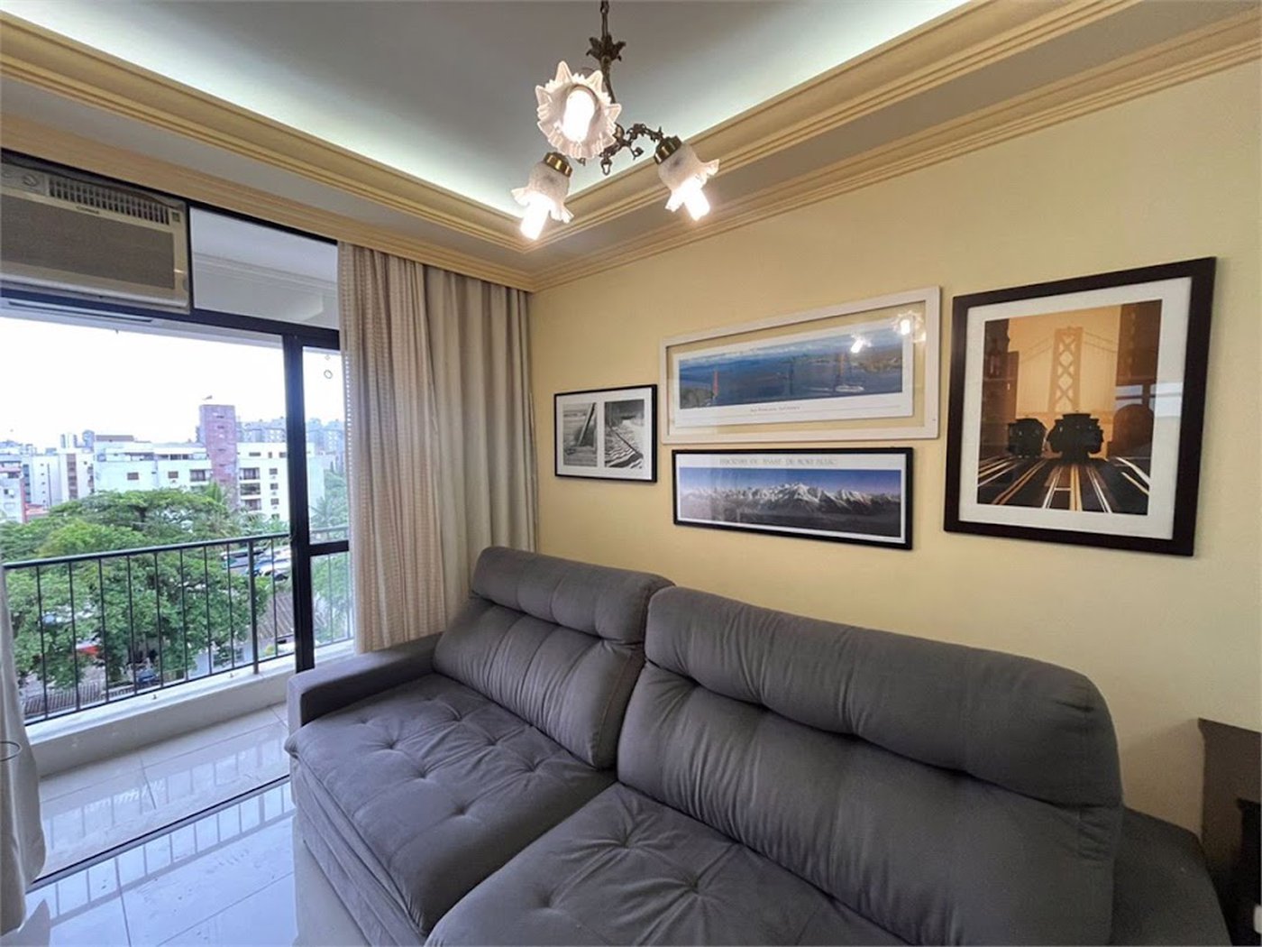 Apartamento com 2 dormitórios à venda, 65 m² por R$ 424.000,00 - Vila Júlia - Guarujá/SP