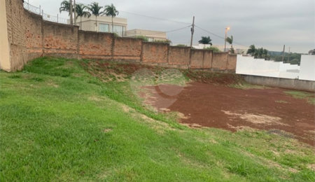 Terreno à venda no condomínio Nascente do Jaraguá, Araraquara - SP
