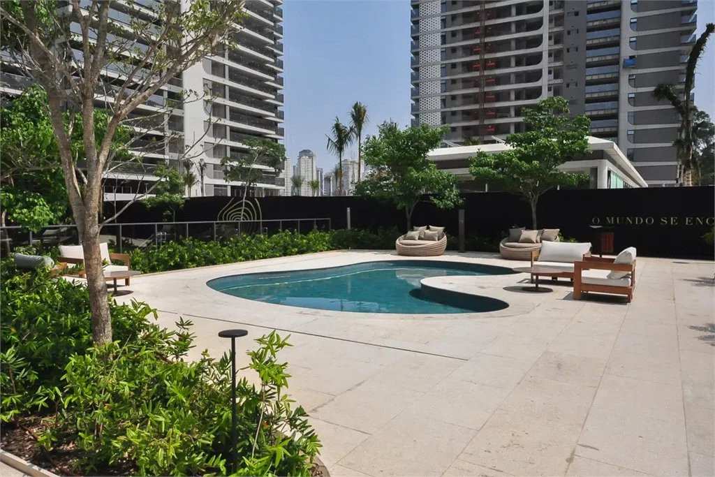 Apartamento à venda com 3 suítes, em Jardim Fonte do Morumbi, São Paulo, SP