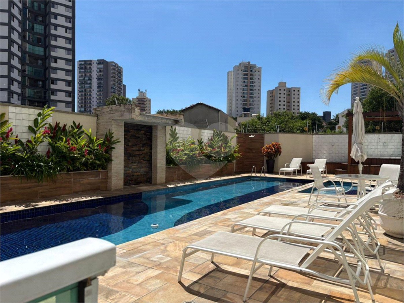 Apartamento à venda com 3 suítes em Santa Teresinha, São Paulo, SP