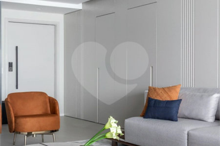 Apartamento à venda com 4 quartos, sendo 2 suítes,  em Vila Mariana, São Paulo, SP
