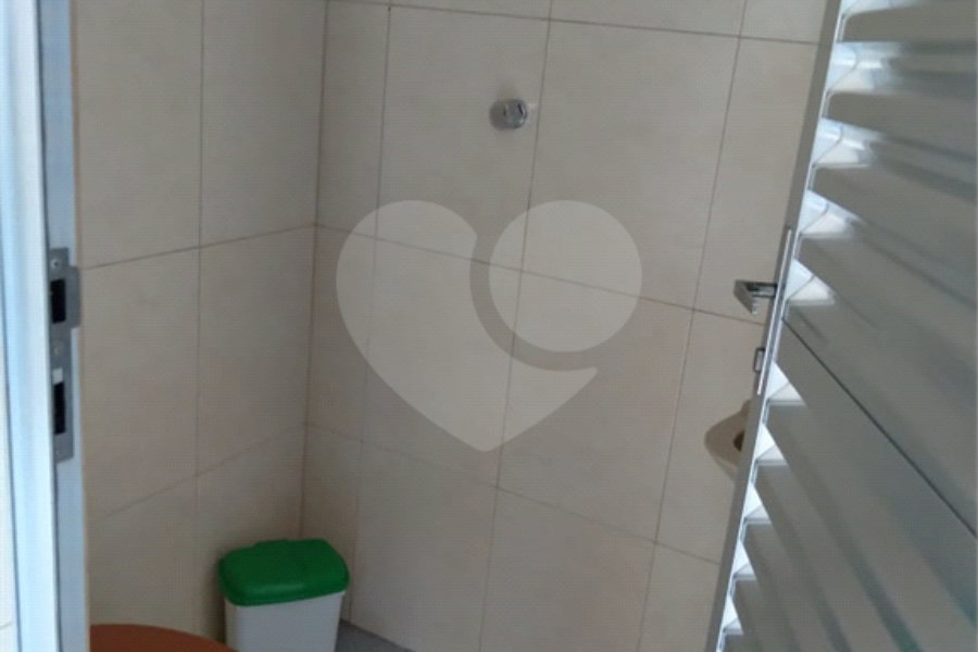 Casa Térrea à venda com 3 quartos, sendo 1 suíte, em Vila Galvão, Guarulhos, SP