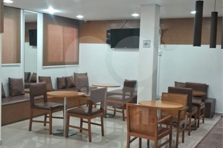 Apartamento à venda com 3 quartos, sendo 1 suíte, em Água Branca, São Paulo, SP