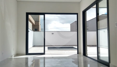 Casa à venda com 3 suítes no condomínio Residencial Villagio Wanel, Sorocaba - SP