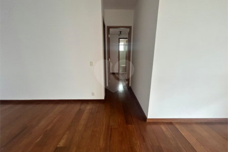 Apartamento para alugar com 3 quartos, sendo 1 suíte, em Pinheiros, São Paulo, SP