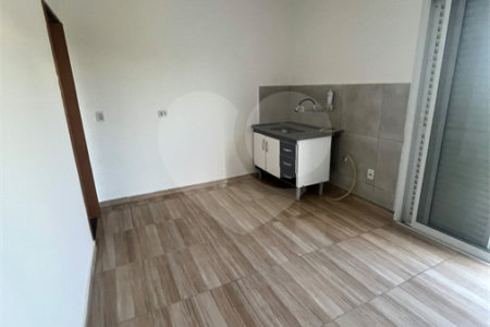 Casa à venda ou para alugar com 2 quartos, sendo 4 suítes, no condomínio Residencial Jardim Bréscia, Indaiatuba - SP