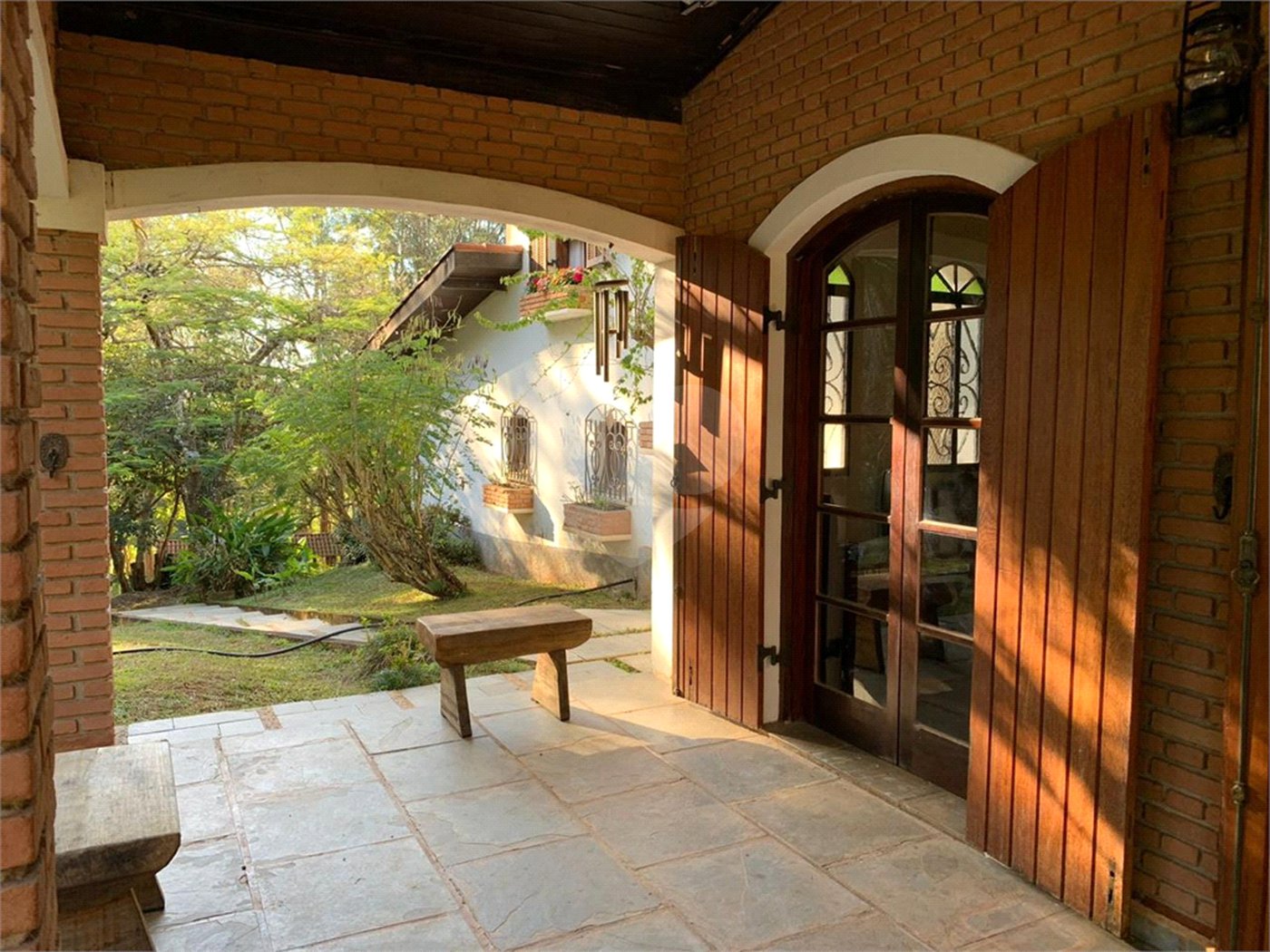 Casa à venda com 4 quartos, sendo 1 suíte, em Portal das Pedras-canedos (batatuba), Piracaia, SP