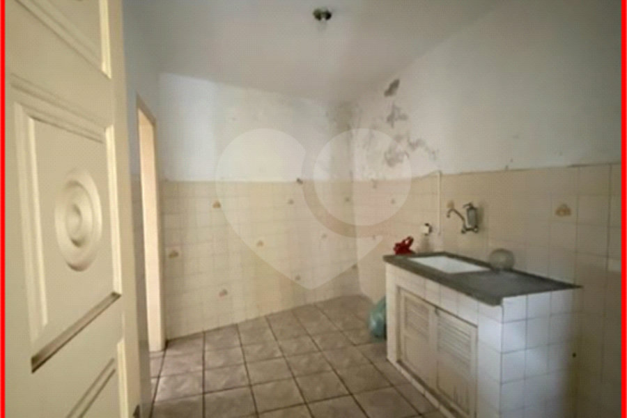Sobrado à venda com 3 quartos em Tremembé, São Paulo, SP