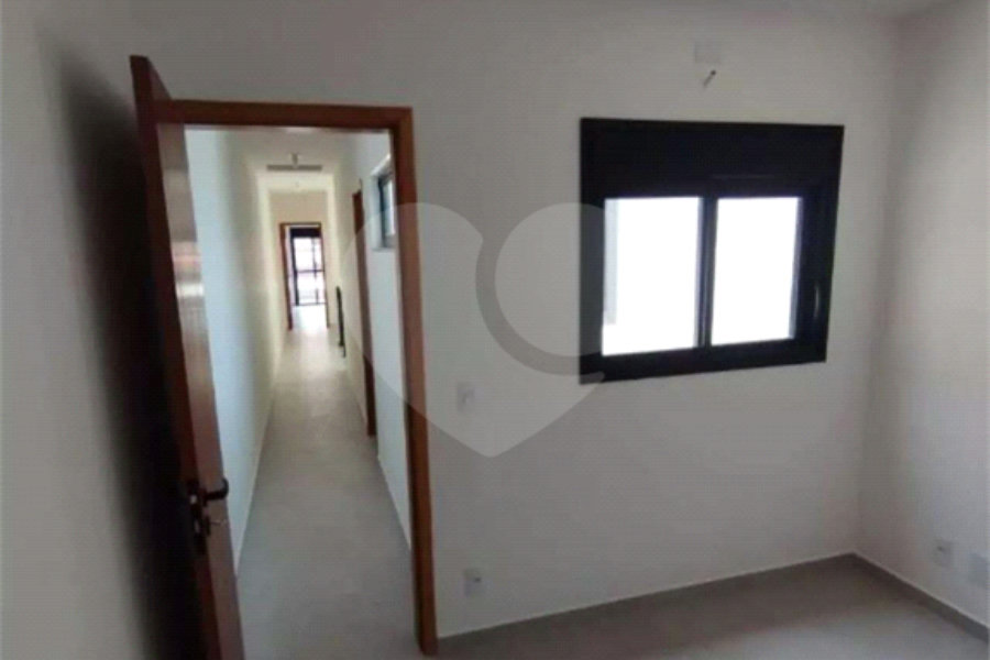 Sobrado à venda com 3 quartos, sendo 1 suíte,  em Jardim Maristela, São Paulo, SP