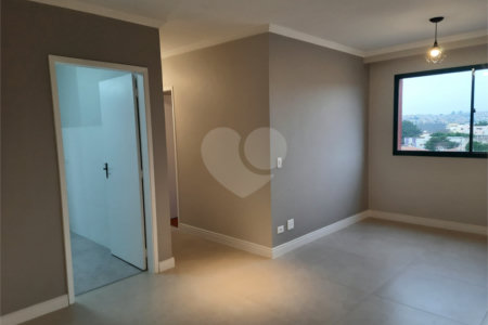 Apartamento à venda com 2 quartos, sendo 1 suíte, em Vila Erna, São Paulo, SP