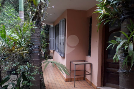 Casa à venda com 3 quartos, sendo 1 suíte, em Brooklin, São Paulo, SP