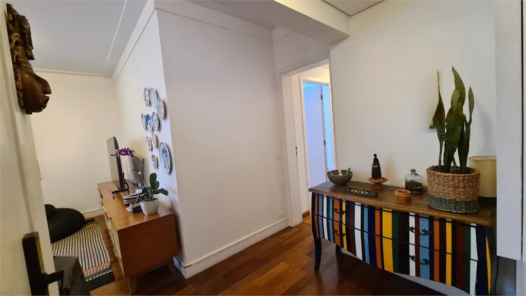 Apartamento à venda com 4 quartos, sendo 3 suítes, em Cidade Monções, São Paulo, SP