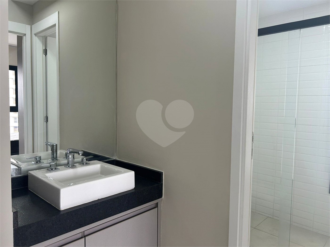 Apartamento para alugar com 1 suíte em Cerqueira César, São Paulo, SP