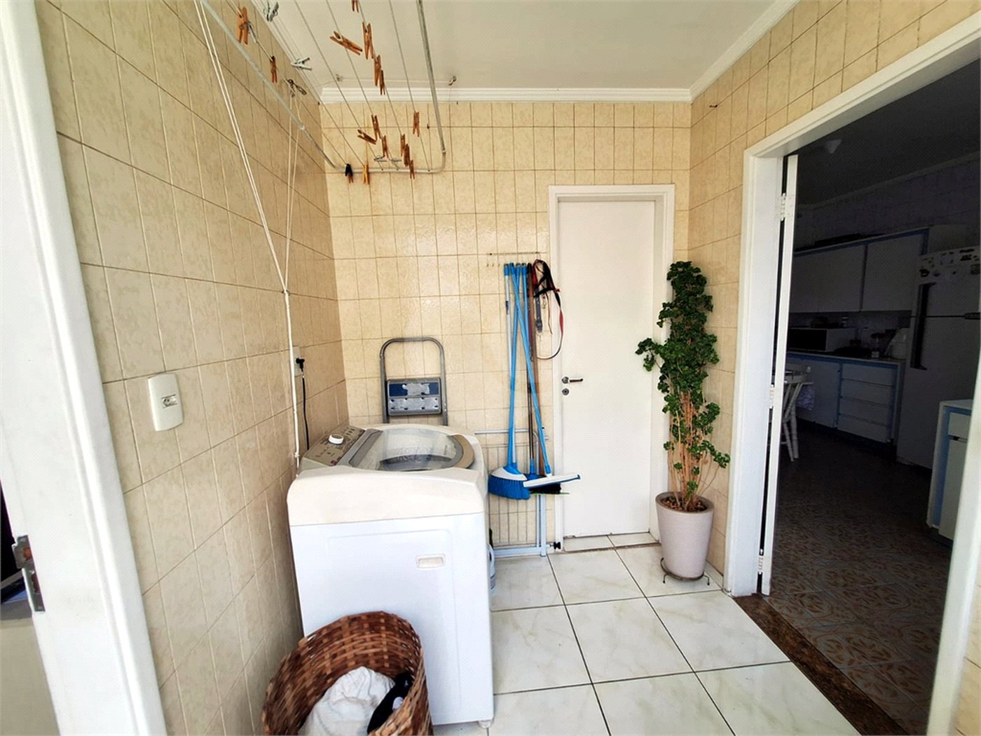 Sobrado à venda com 4 quartos, sendo 2 suítes, em Mandaqui, São Paulo, SP