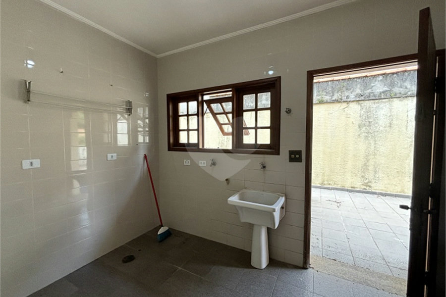 Casa à venda com 4 suítes em Tremembé, São Paulo, SP