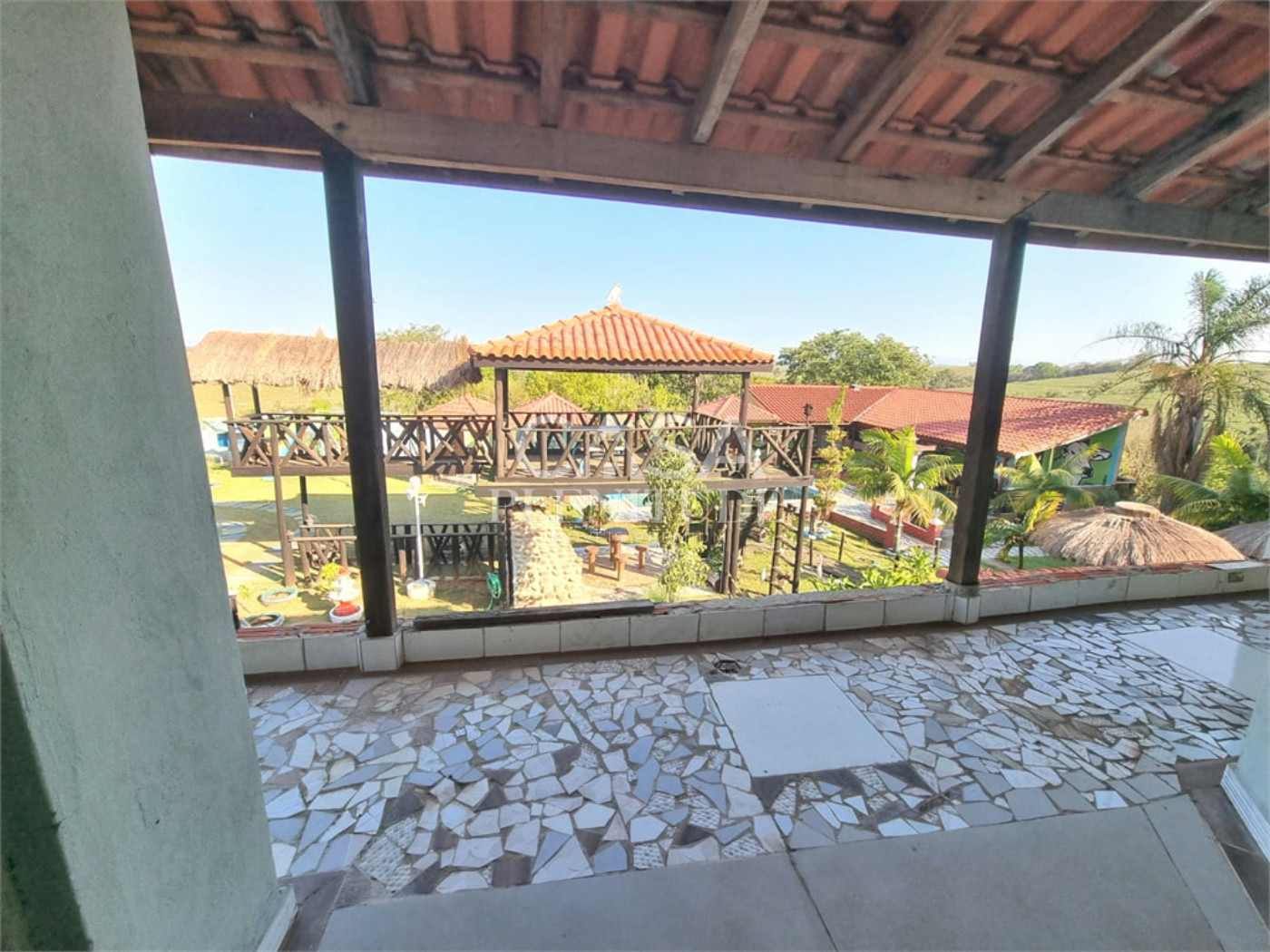 Sítio à venda com 6 quartos, sendo 2 suítes, em Área Rural de Alambari, Alambari, SP