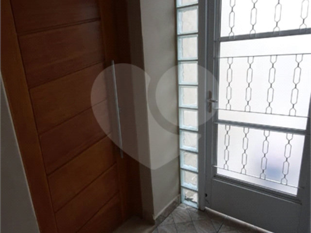 Sobrado à venda com 4 quartos em Tremembé, São Paulo, SP