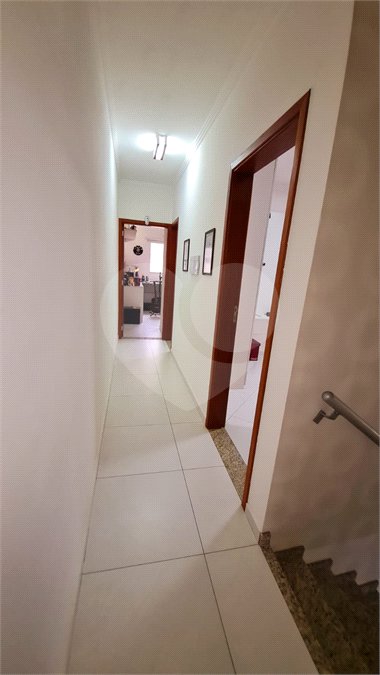 Sobrado à venda com 3 quartos, sendo 1 suíte,  em Jardim Leocádia, Sorocaba, SP