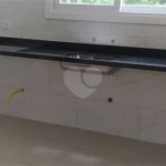 Casa à venda com 2 quartos, sendo 1 suíte, no condomínio Figueira Garden, Atibaia - SP