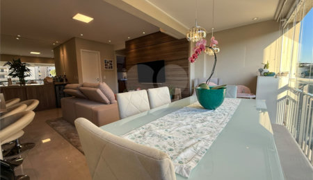 Apartamento à venda com 2 quartos, sendo 1 suíte,  em Jardim Leonor Mendes de Barros, São Paulo, SP