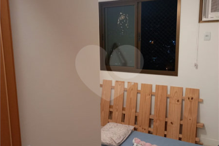 Apartamento à venda com 3 quartos, sendo 1 suíte, em Rio Comprido, Rio de Janeiro, RJ